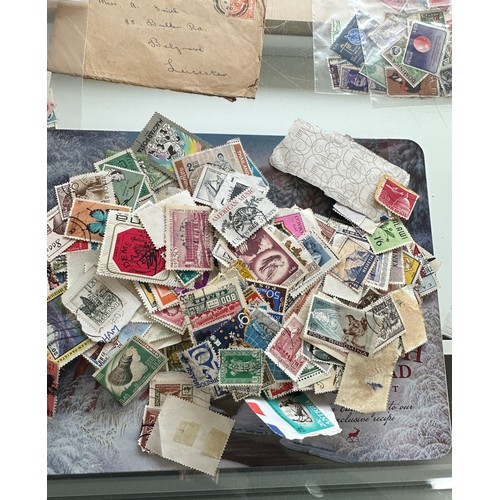 465 - Large selection of assorted stamps