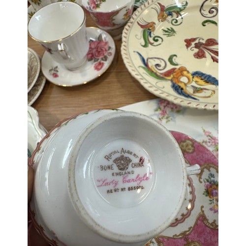 313A - Selection of pottery miscellaneous to include Royal Albert Lady Carlyle, Blossom Time, oriental piec... 