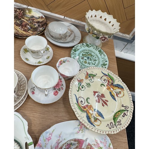 313A - Selection of pottery miscellaneous to include Royal Albert Lady Carlyle, Blossom Time, oriental piec... 