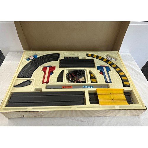 212 - Race And Chase Pt 6000 Matchbox Powertrack Vintage 1980’s Slot Car Racing System- untested