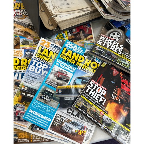 262 - Large selection of Land rover magazines and annuals