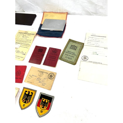 451 - Selection of vintage badges/ paper work etc