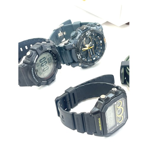 Selection of 4 gents wrist watches includes casio illuminator 3502