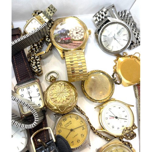 Selection of vintage and later gents wrist watches includes Seiko ...