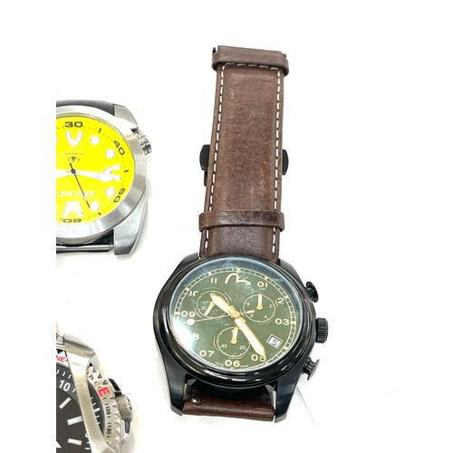 507 - Selection of gents wrist watches includes Body Glove BG30007 EV-7003 and Seiko 860026