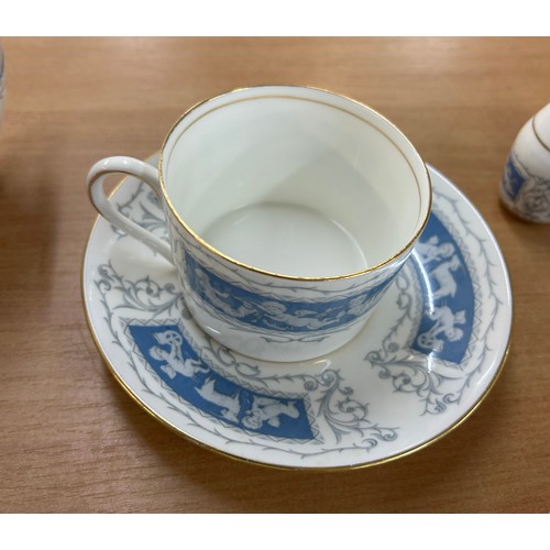 3 - Selection of Coalport Revelry pattern to include part dinner, tea and coffee