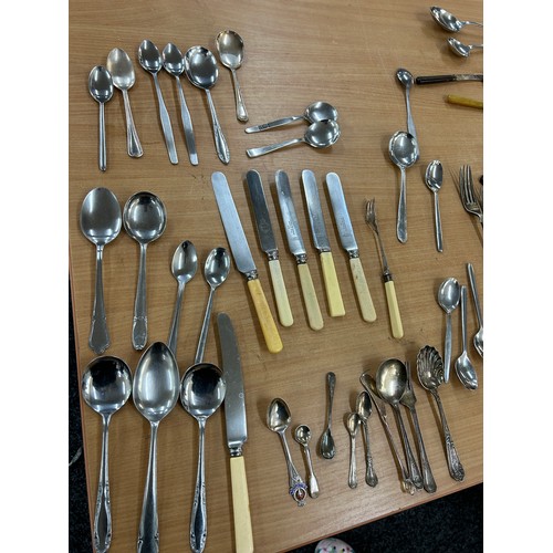 250 - Large selection of cutlery to include EPNS and stainless steel