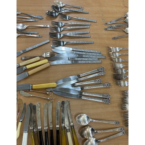 250 - Large selection of cutlery to include EPNS and stainless steel