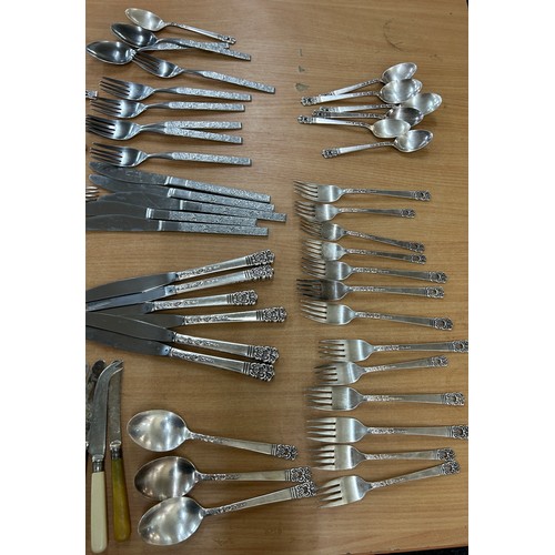 250 - Large selection of cutlery to include EPNS and stainless steel