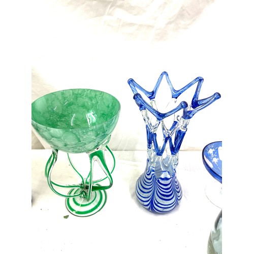 293 - Selection of coloured/ art glass includes vases, centre piece etc