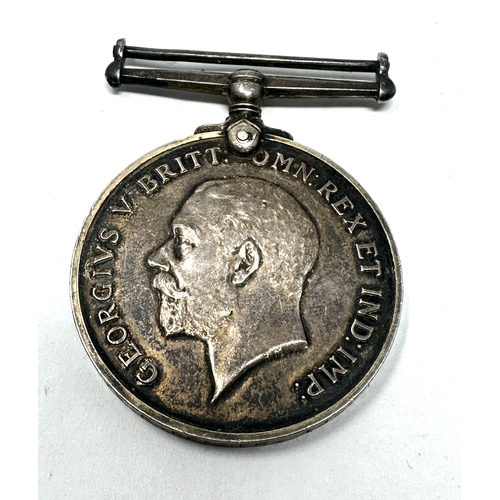 393 - WW1 War Medal Lincolnshire reg to pte.f.Fenner.Linc .r