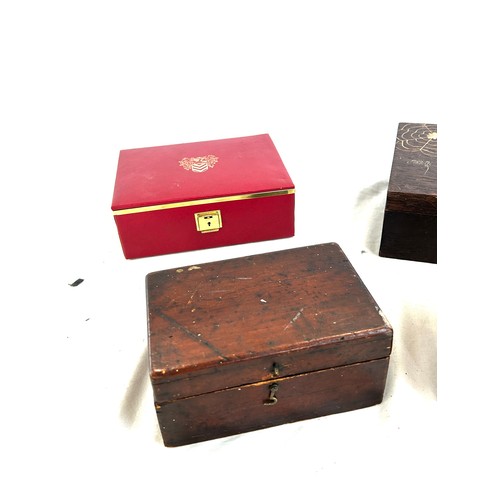 23 - Selection of jewellery boxes and a small amount of jewellery