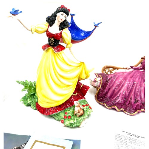 81 - Franklin Mint porcelain figures Cinderella, Snow White, and Sleeping Beauty