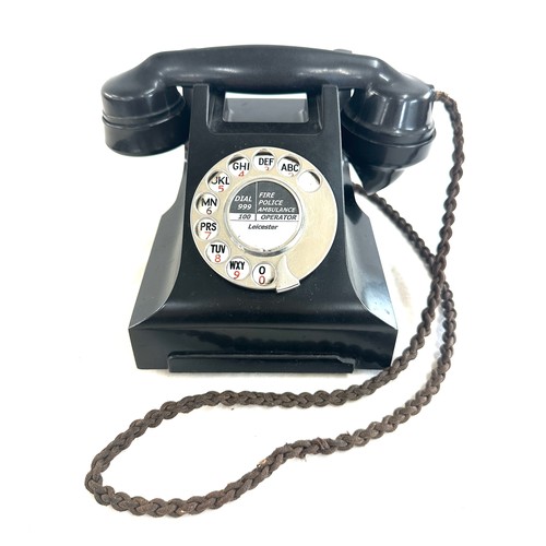 425 - Vintage bakelite phone, working order