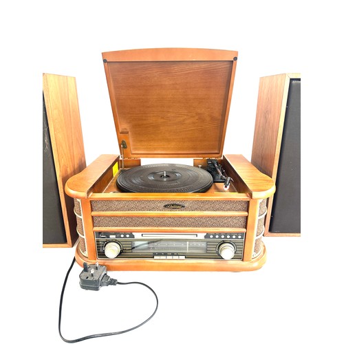 336 - Realistic human record player and cassette deck, untested