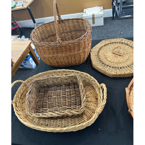 233 - Large selection of whicker baskets