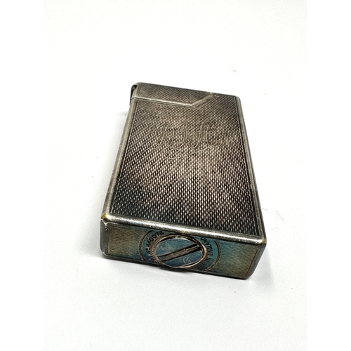 425 - Vintage dunhill cigarette lighter