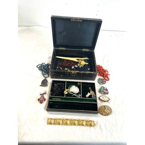 464 - Antique leather jewellery box containing assorted costume jewellery