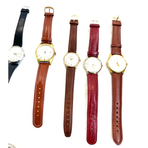 577 - Collection of 12 vintage swiss made mechanical gents wristwatches including Tressa, Avia everite etc