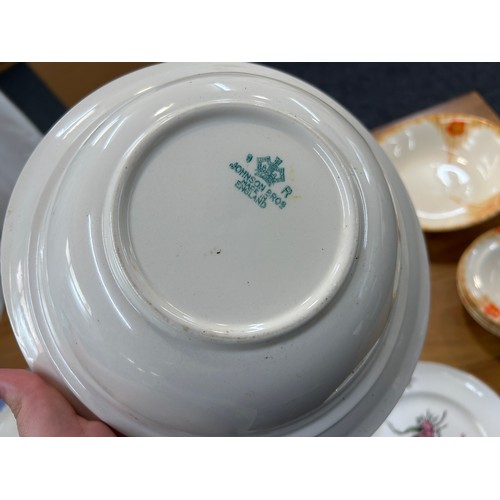 146 - Large selection of assorted pottery includes tureens, plates etc