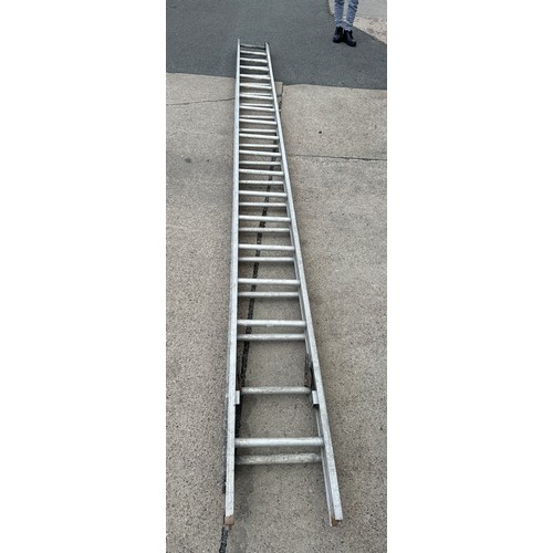 100W - Double extending alimunimum ladders