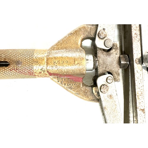 76 - Vintage scissor Rivet tool