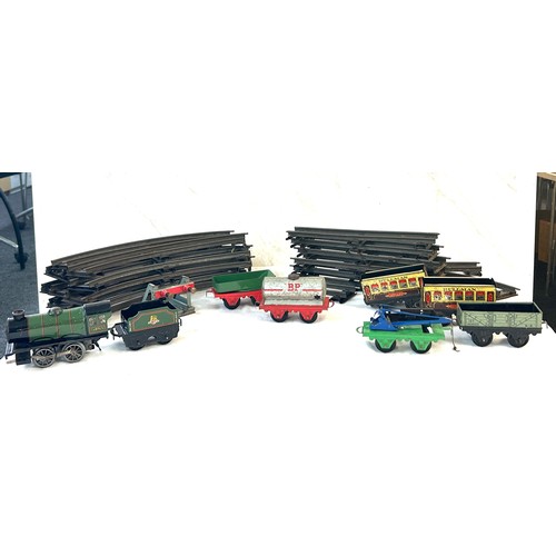 338 - Hornby railway track and carts