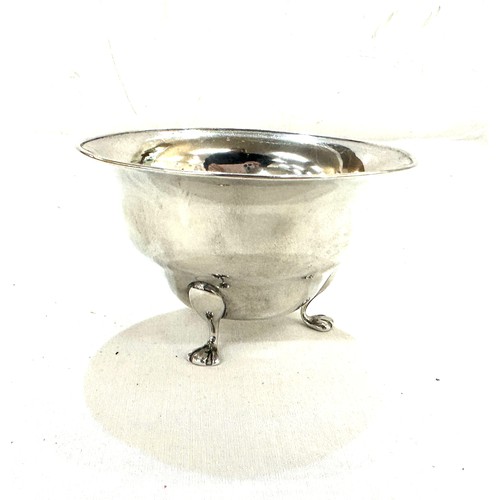 609 - Hallmarked silver 3 legged trinket bowl, total weight 79grams