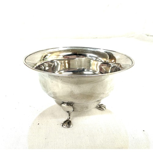 609 - Hallmarked silver 3 legged trinket bowl, total weight 79grams