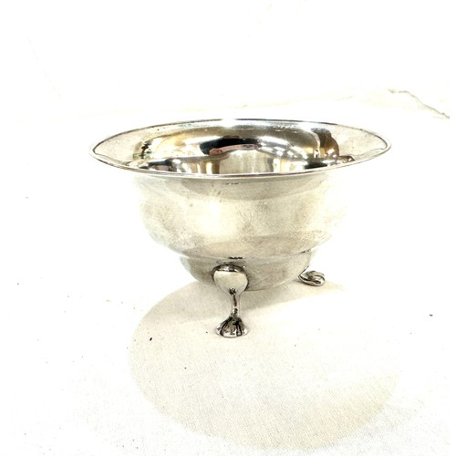 609 - Hallmarked silver 3 legged trinket bowl, total weight 79grams