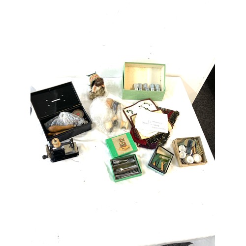 431 - Selection of collectable items includes miniature sewing machine etc