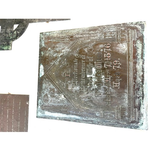 77 - Selection of metal wall plaques largest measures approximately 13 inches tall 12 inches wide