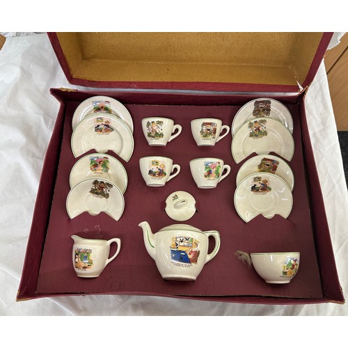 420 - Vintage Ellar Childs tea set in original box