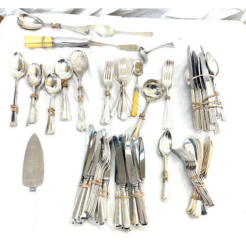 89 - Selection of cutlery to include EPNS, Arthur Price, stainless steel etc