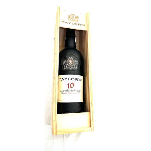 544 - Cased bottle of Taylors 10 year old Tawny Port