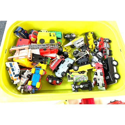 90 - Selection of vintage and later cars includes Matchbox, Majorete etc