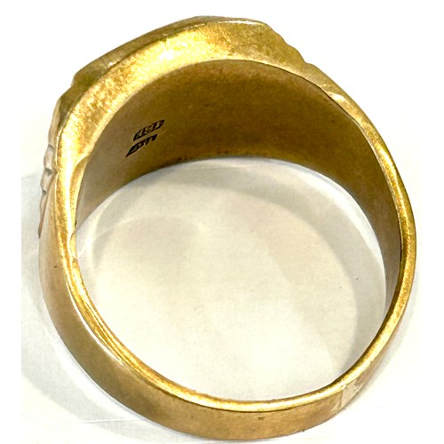 507 - Gents hallmarked 18k gold plated signet ring, ring size U,