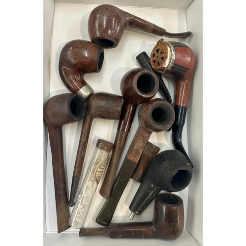 435 - Selection of vintage smoking pipes