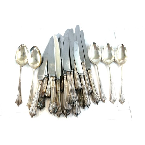 432 - Large selection of Mappin And Webb cutlery