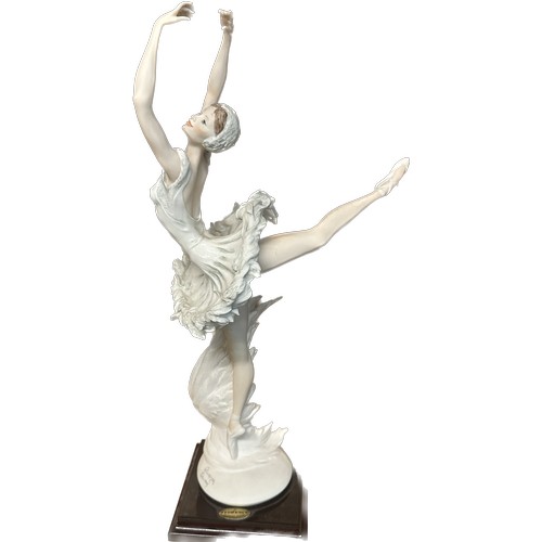 68 - Capodimonte Guiseppe Armani large ballerina figure measures approx 17 inches tall