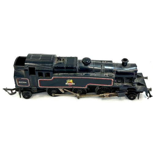 427 - Hornby 82004 engine and a  Hornby LNER 9522 engine