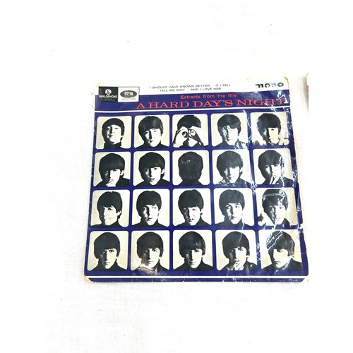 89 - The Beatles 45s includes a hard days night gep 8924 45s an a hard days night gep 8920