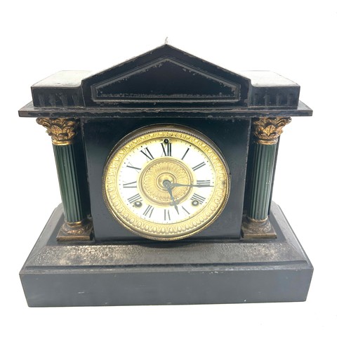 97 - Ansonia USA clock and co New York 2 Keyhole slate / marble mantel clock, with pendulum, no key, unte... 