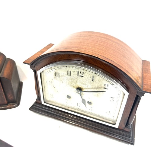 279 - Selection of 3 vintage wooden mantel clocks, to include maker Smiths, all untested