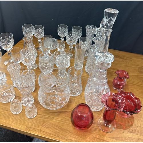 155 - Selection of vintage cut glass to include decanters, cranberry etc