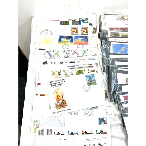 258 - Large quantity of vintage first day covers to include Police, Dinosaurs, Communications etc