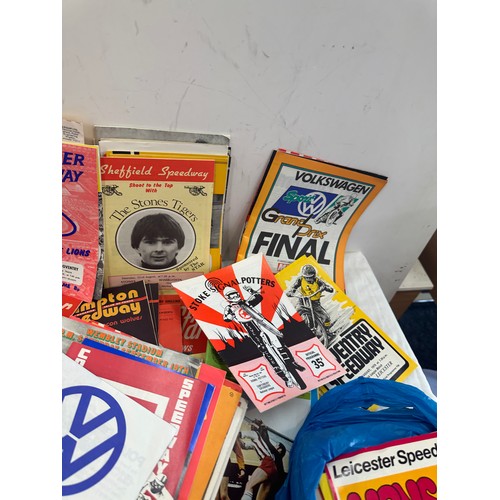 178 - Large selection of Speedway Star and News programmes and others all dated from the 1970's