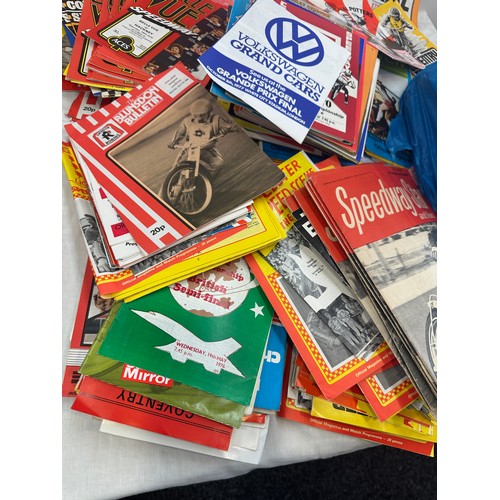 178 - Large selection of Speedway Star and News programmes and others all dated from the 1970's