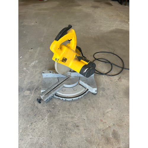 Lot 322       