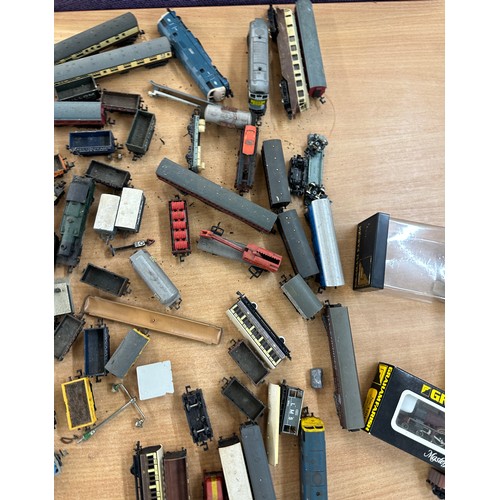 45 - Large selection of miniature railway engines, carriages, rolling stock etc to include N Scale etc